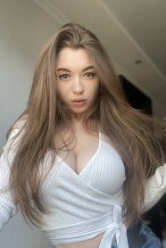 Фотография номер 2 - Настюшка, 20 лет