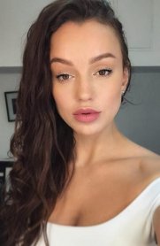 Фотография номер 4 - Риана, 36 лет